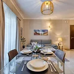 Mari's Luxury סליאמה